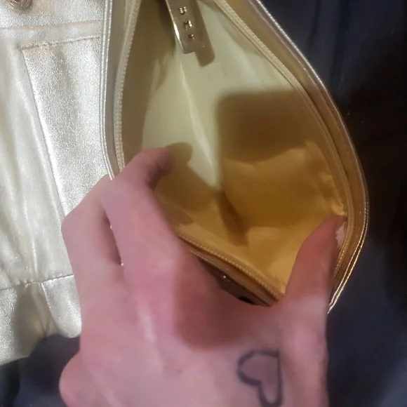 Versace - Picture 4 of 4